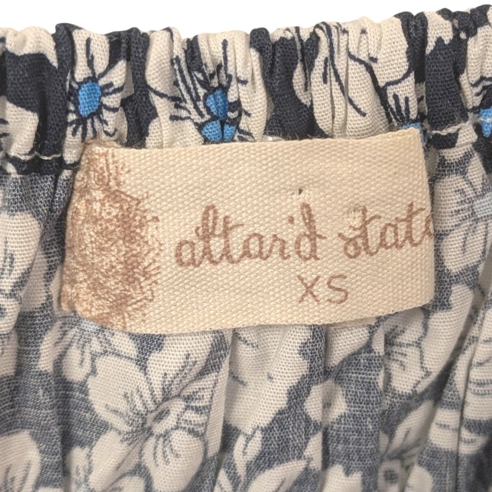 Altar'd State Corlissa‎ Floral Smocked Puff Sleeve Mini Dress Blue White XS - Picture 3 of 7